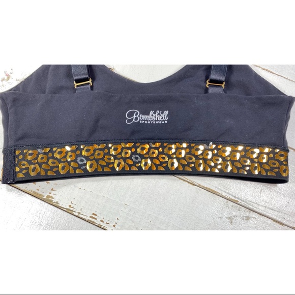 Bombshell Sportswear RARE Leopard Foil Sports Bra - Picture 4 of 10